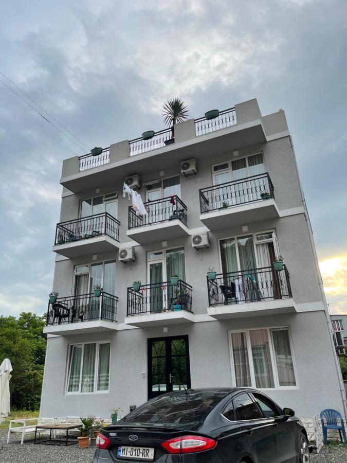 Hotel Charli Gonio Dış mekan fotoğraf